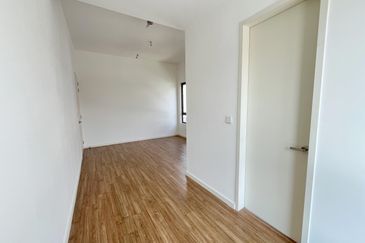 Freesia Residences @ Tropicana Aman