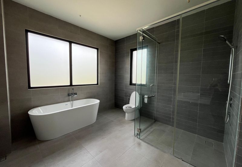 Freesia Residences @ Tropicana Aman