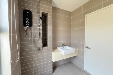 Arahsia Residences, Tropicana Aman