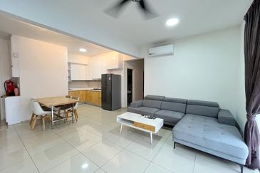 Gravit8 @ Klang South