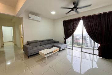 Gravit8 @ Klang South