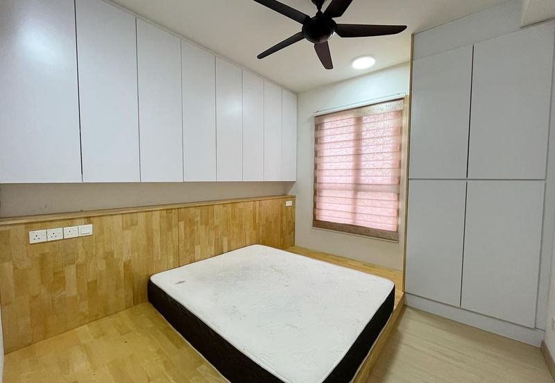 Gravit8 @ Klang South