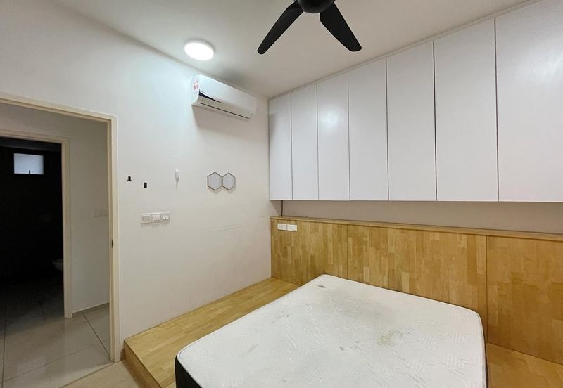 Gravit8 @ Klang South