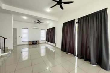 Sencilia @ Eco Sanctuary