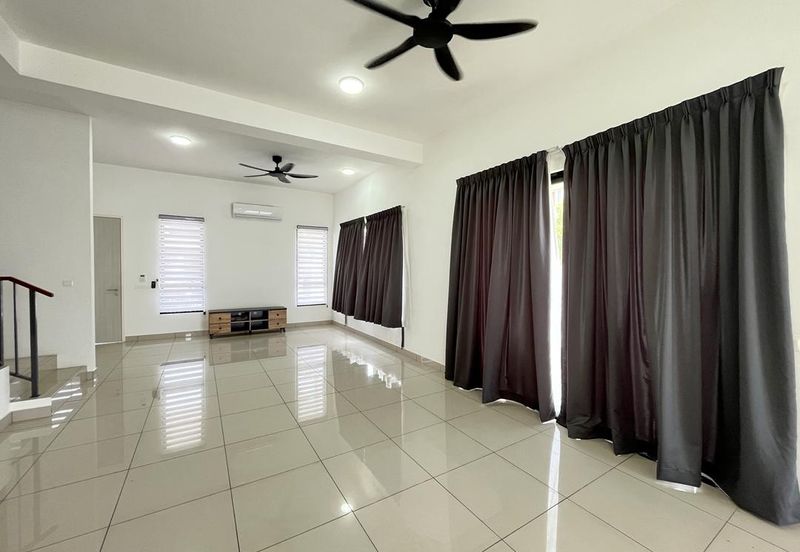 Sencilia @ Eco Sanctuary