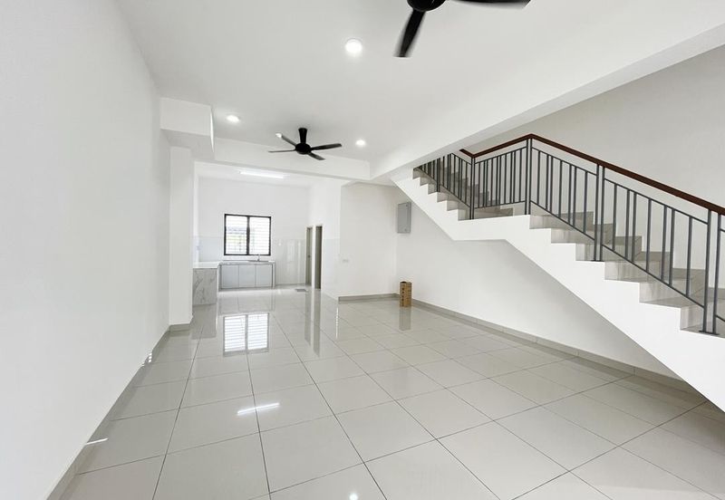 Robin @ Bandar Rimbayu