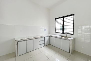 Robin @ Bandar Rimbayu