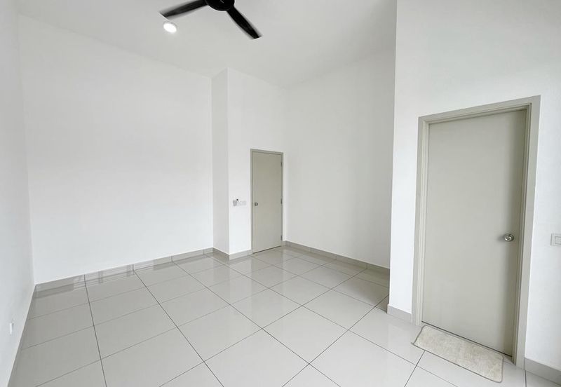 Robin @ Bandar Rimbayu