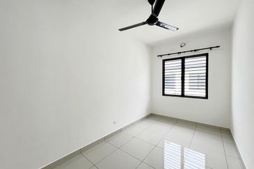 Robin @ Bandar Rimbayu