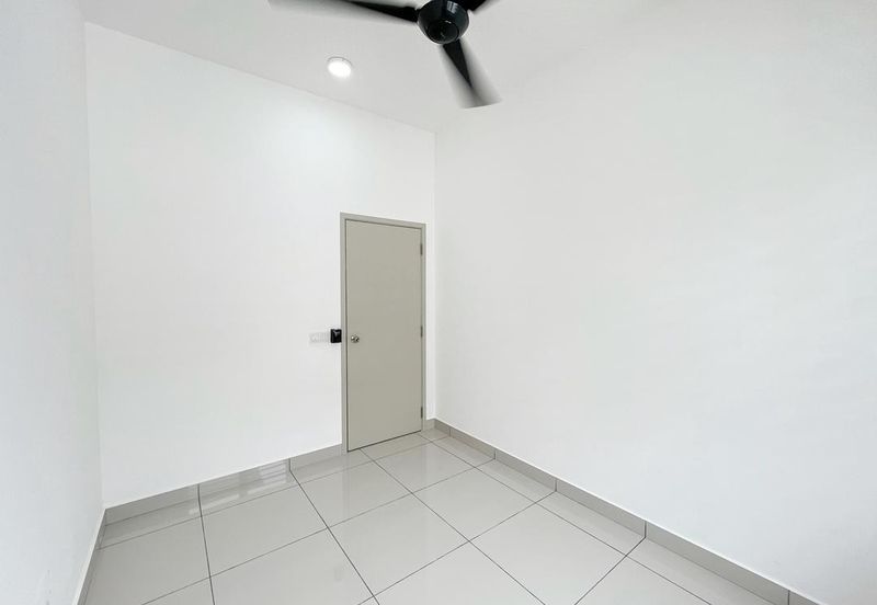 Robin @ Bandar Rimbayu