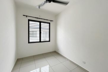 Robin @ Bandar Rimbayu