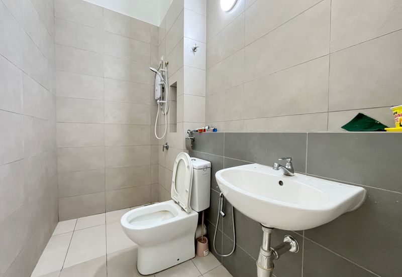 Robin @ Bandar Rimbayu