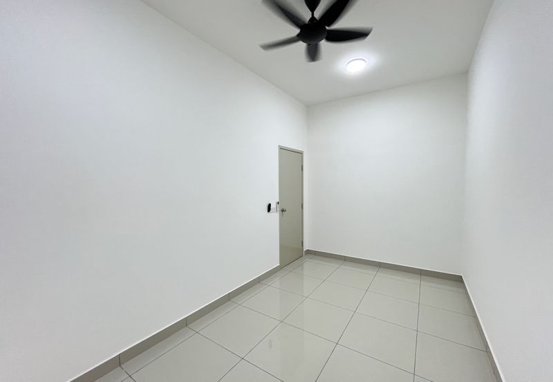 Robin @ Bandar Rimbayu