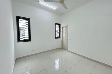 Periwinkle @ Bandar Rimbayu