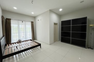 Periwinkle @ Bandar Rimbayu