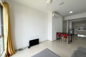 Gravit8 @ Klang South