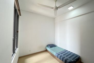 Gravit8 @ Klang South