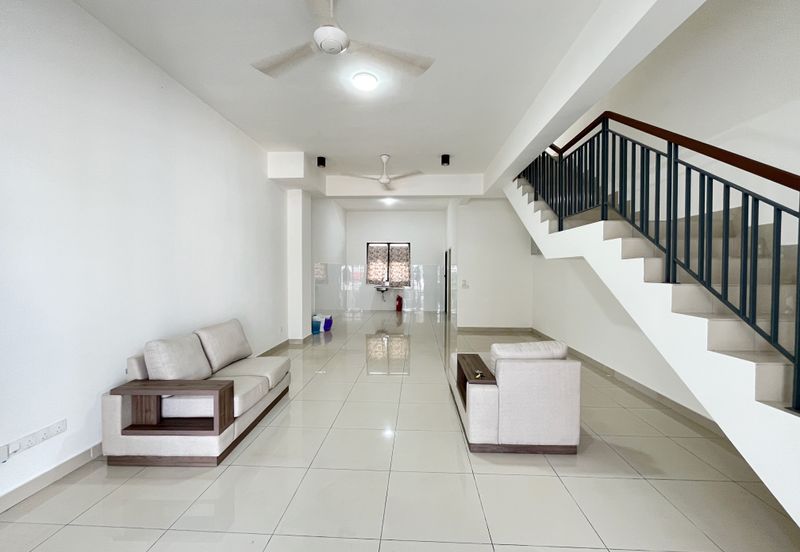 Robin @ Bandar Rimbayu