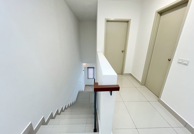 Robin @ Bandar Rimbayu