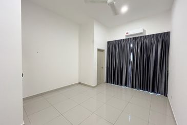 Robin @ Bandar Rimbayu