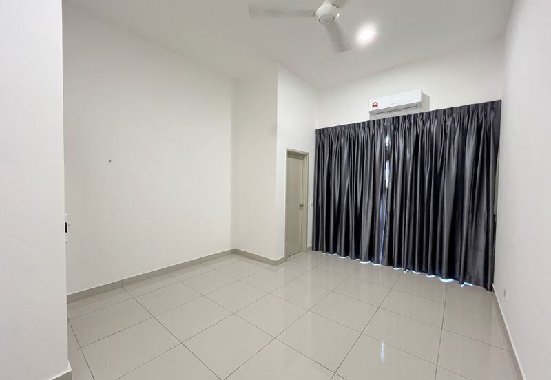 Robin @ Bandar Rimbayu