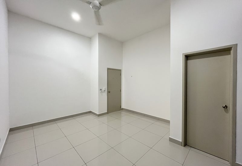 Robin @ Bandar Rimbayu