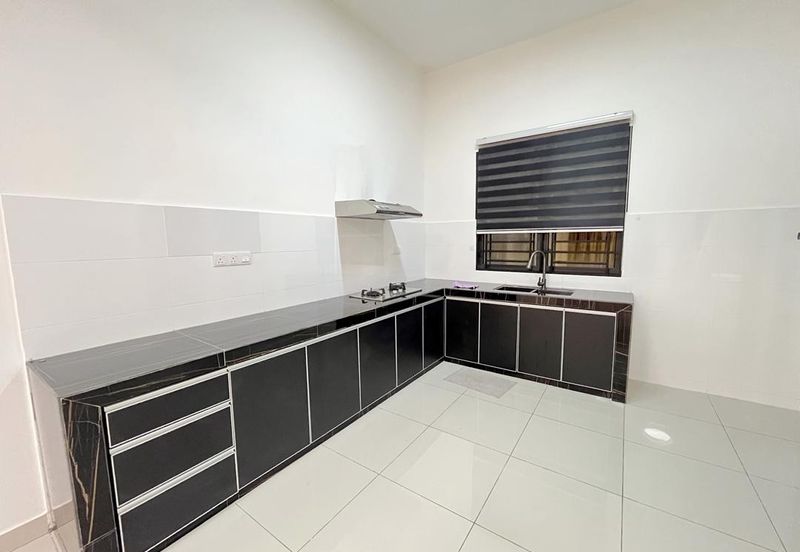 Robin @ Bandar Rimbayu