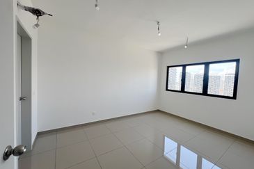 Co-Home @ Eden by The Parque Residences