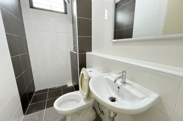 Periwinkle @ Bandar Rimbayu