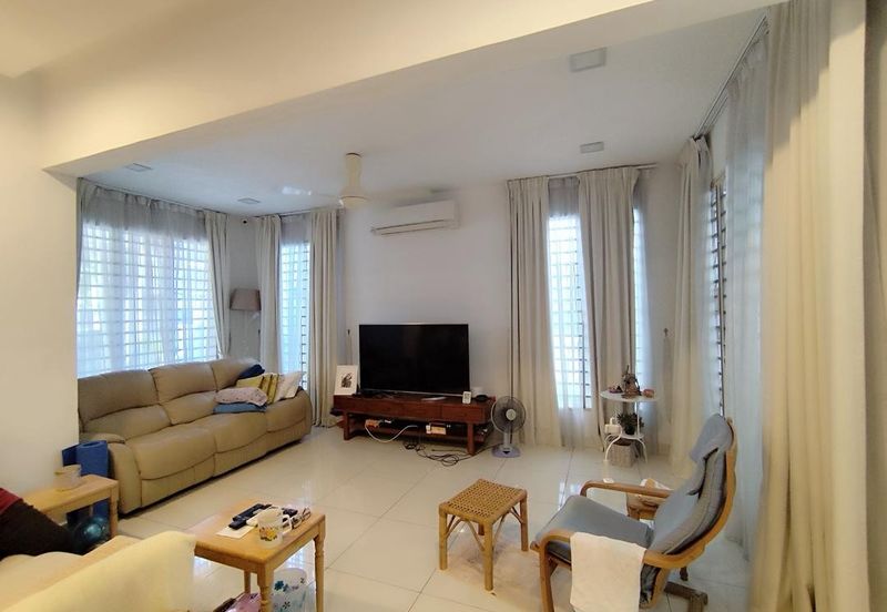 USJ Avenue @ USJ Heights