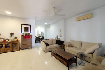 USJ Avenue @ USJ Heights