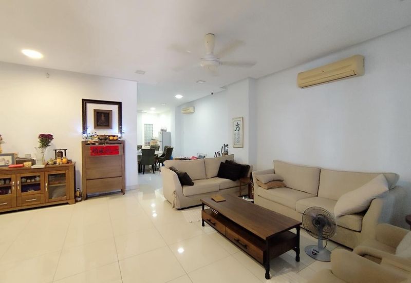 USJ Avenue @ USJ Heights