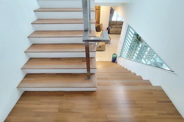 USJ Avenue @ USJ Heights