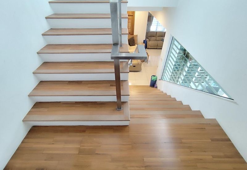 USJ Avenue @ USJ Heights