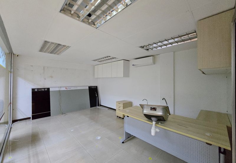 Lebuh Turi, Taman Chi Liung