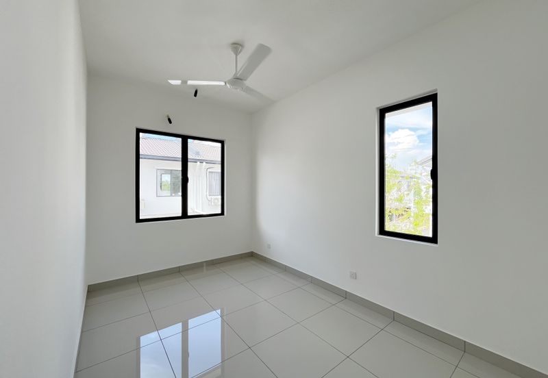 Robin @ Bandar Rimbayu