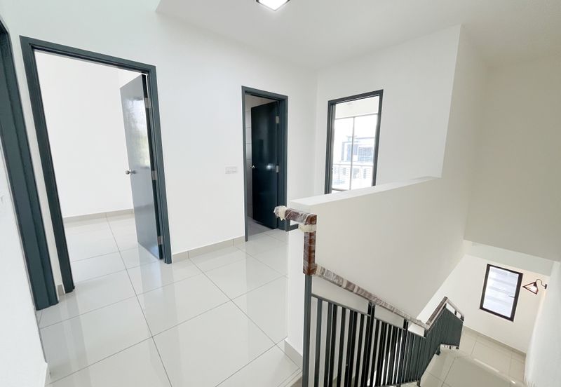 Robin @ Bandar Rimbayu