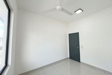 Robin @ Bandar Rimbayu