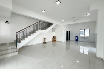 Robin @ Bandar Rimbayu