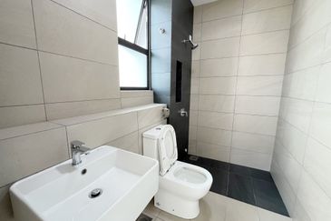 Robin @ Bandar Rimbayu