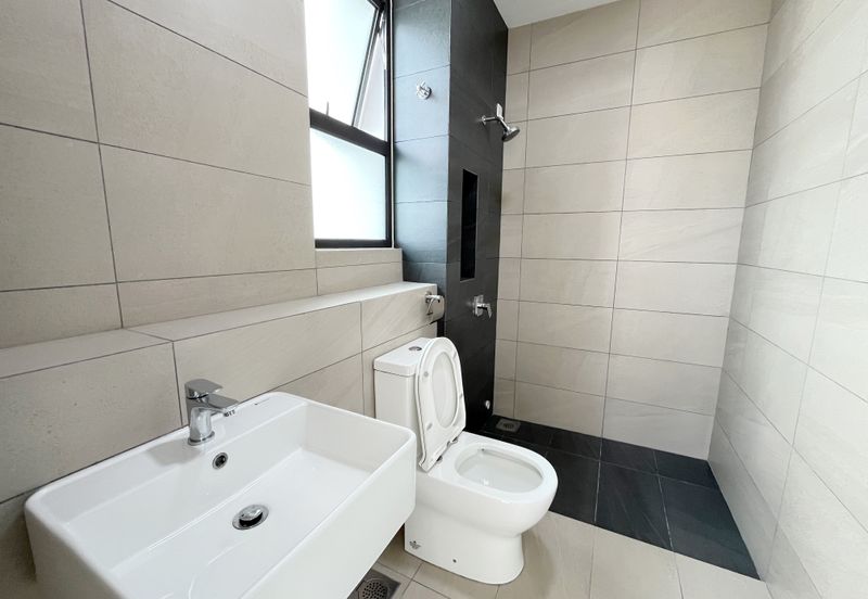 Robin @ Bandar Rimbayu