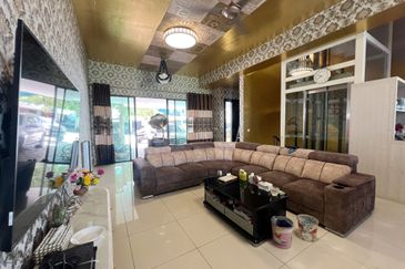 Duta Villa, Setia Alam