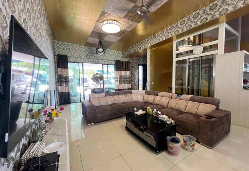 Duta Villa, Setia Alam