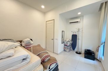 Periwinkle @ Bandar Rimbayu