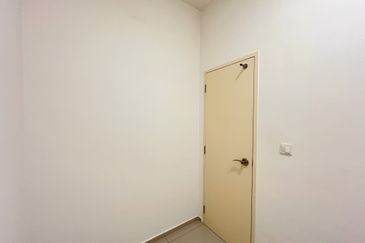 Gravit8 @ Klang South