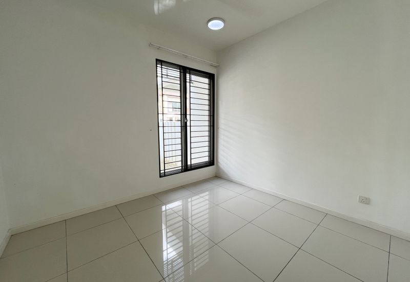 Arahsia Residences, Tropicana Aman