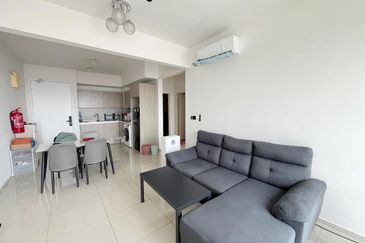 Gravit8 @ Klang South