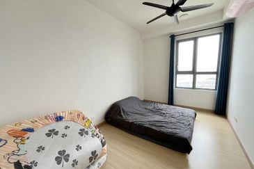 Gravit8 @ Klang South