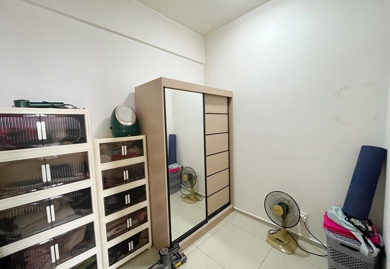 Gravit8 @ Klang South