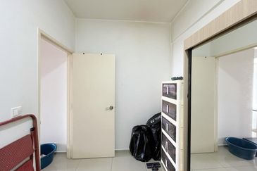 Gravit8 @ Klang South